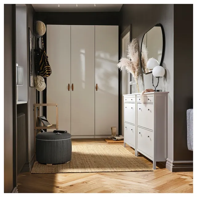 ÅTERLÖGA in a real room