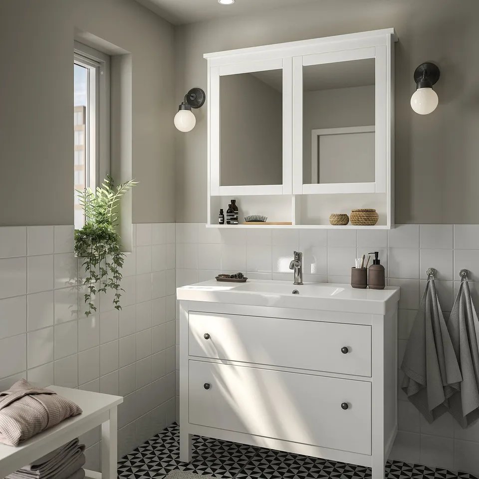 HEMNES / ORRSJÖN in a room