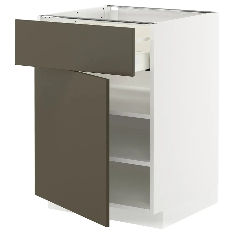 A white METOD kitchen cabinet with grey havstorp fronts. It adjustable shelves, a smooth-closing drawer, and a modern design.
