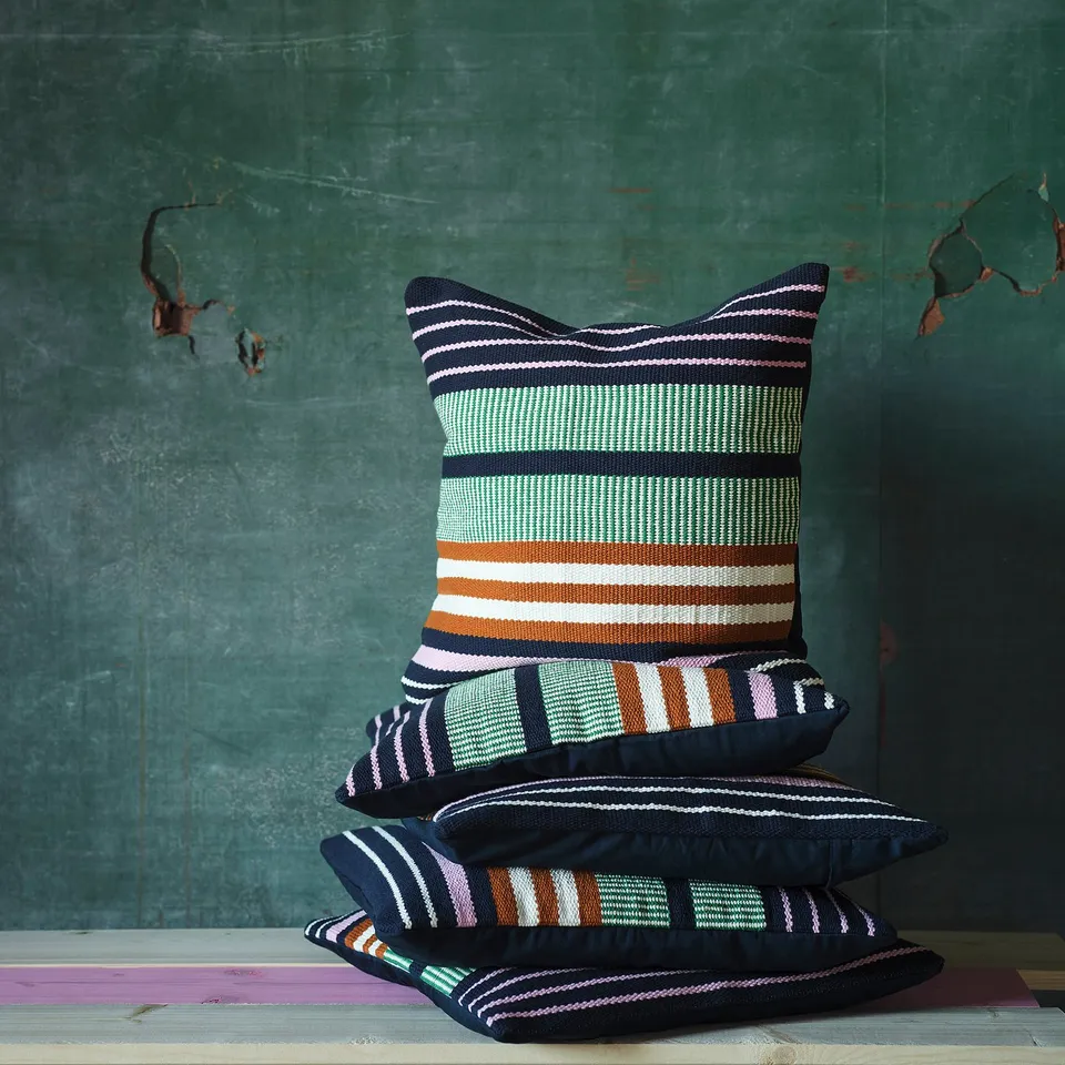 part: MÄVINN cushion cover