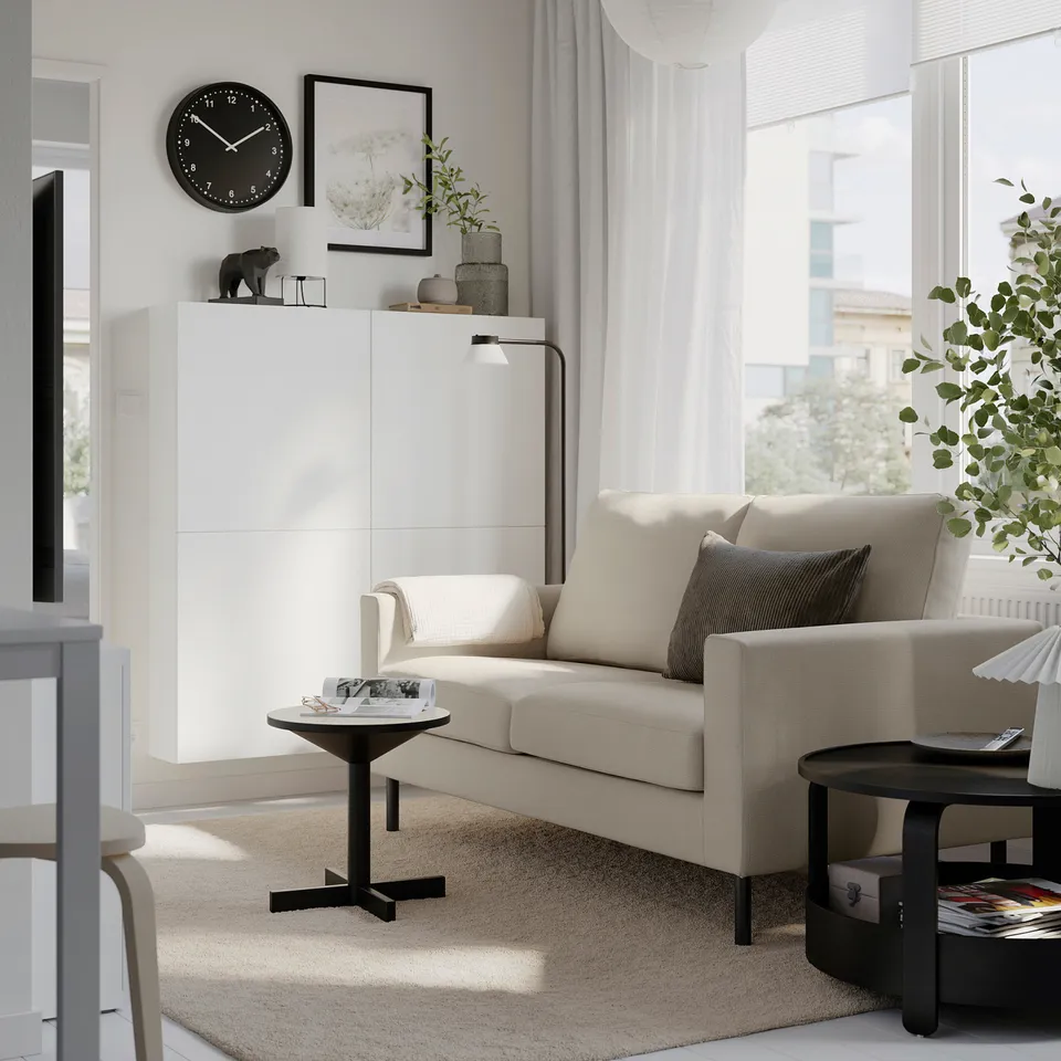 SALTSJÖBADEN in a room