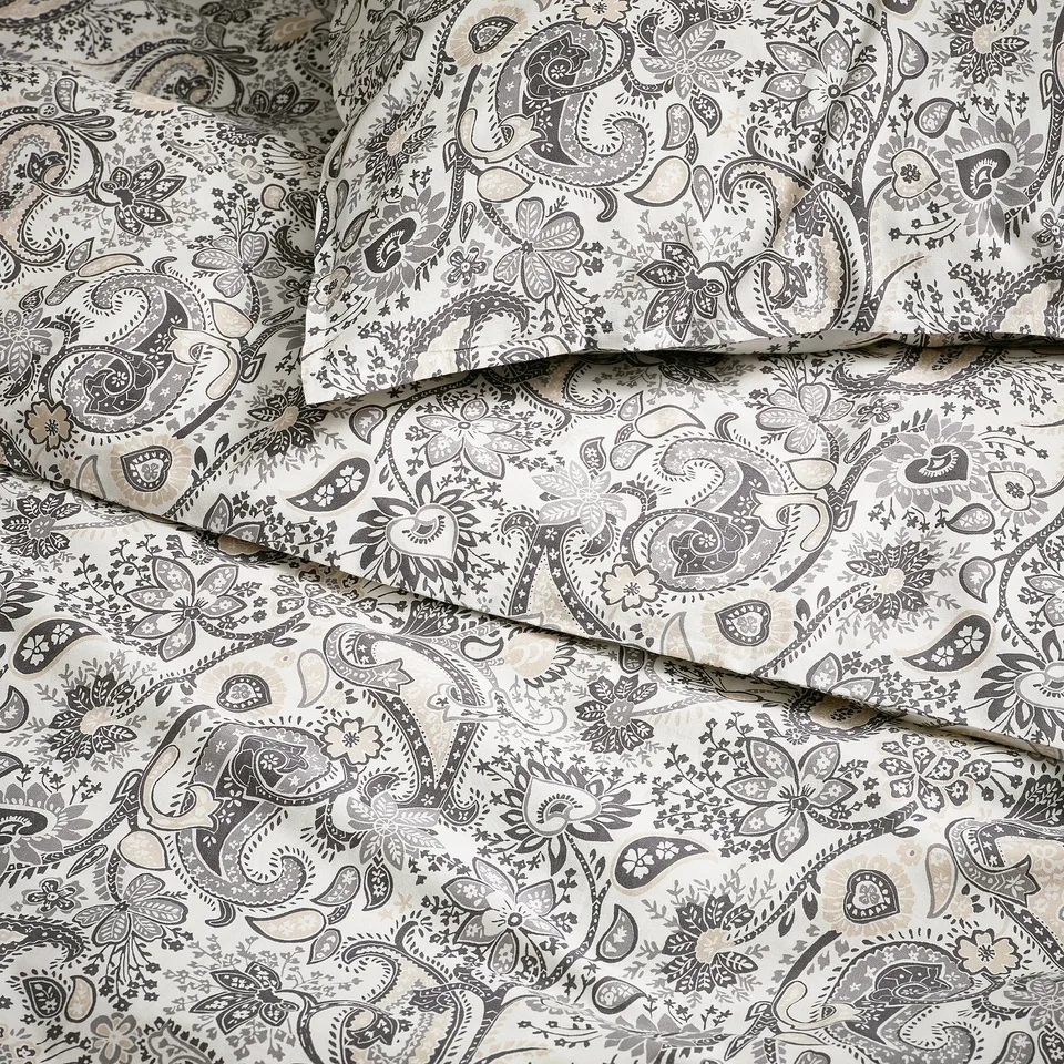 Grey & white paisley bedding