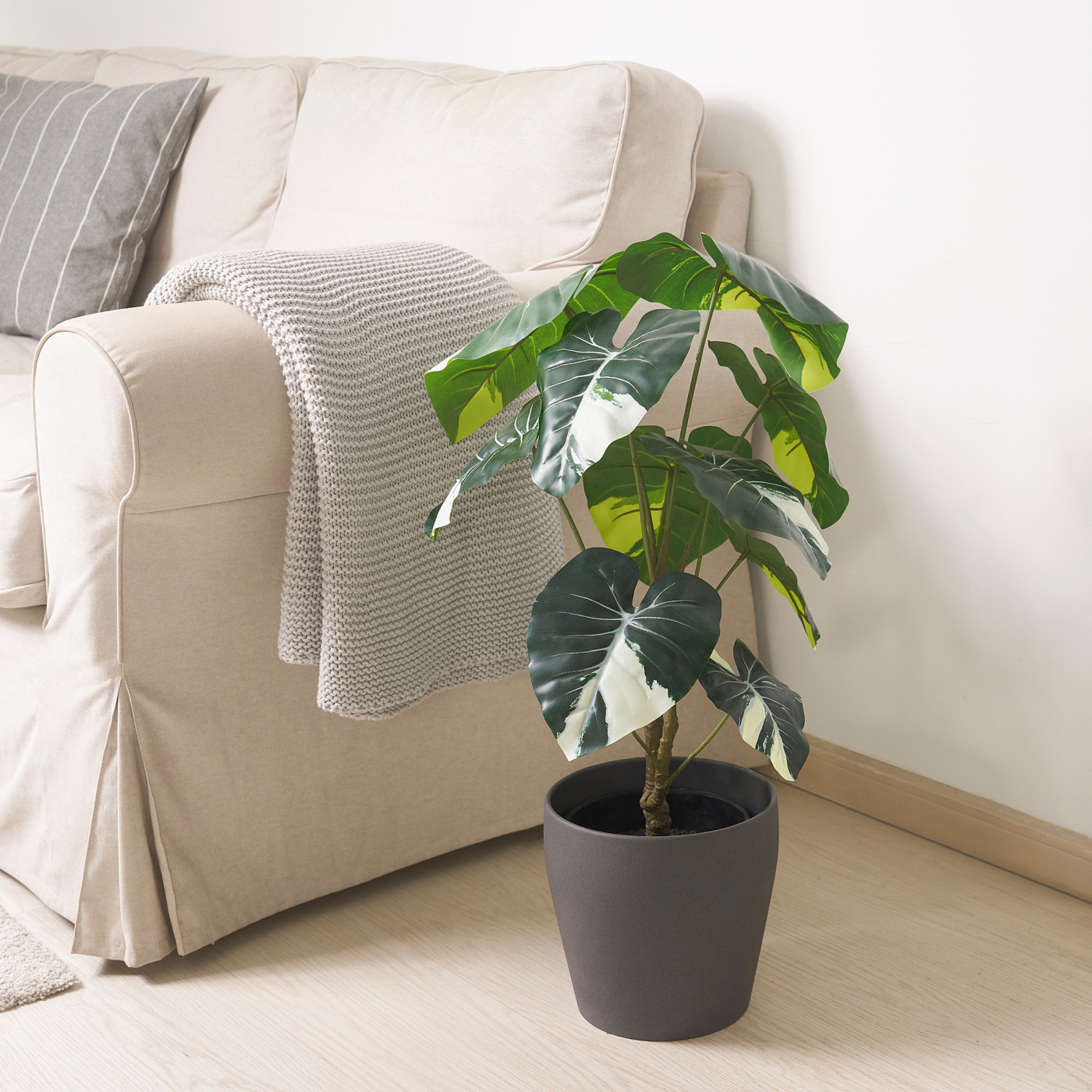 part: FEJKA artificial potted plant