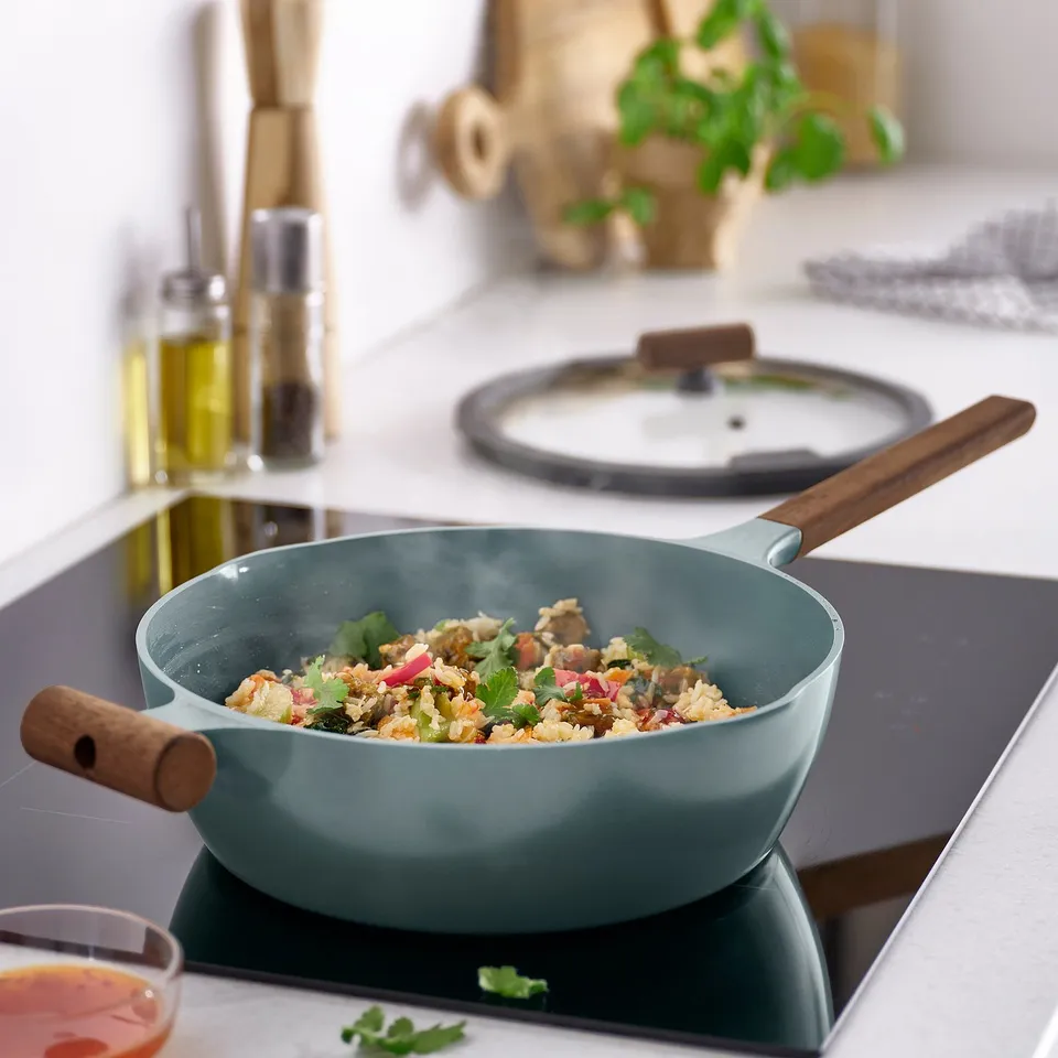 part: KLIPPFISK sauté pan with lid