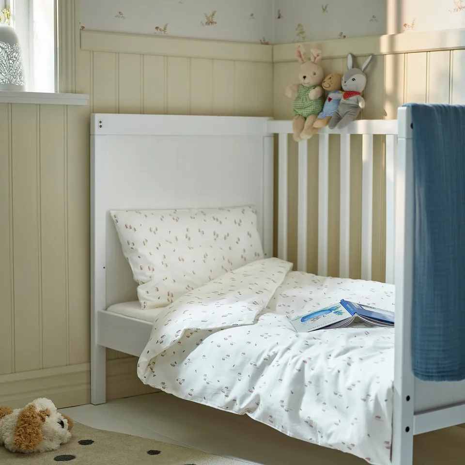 part: GULDVÄVARE duvet cover 1 pillowcase for cot