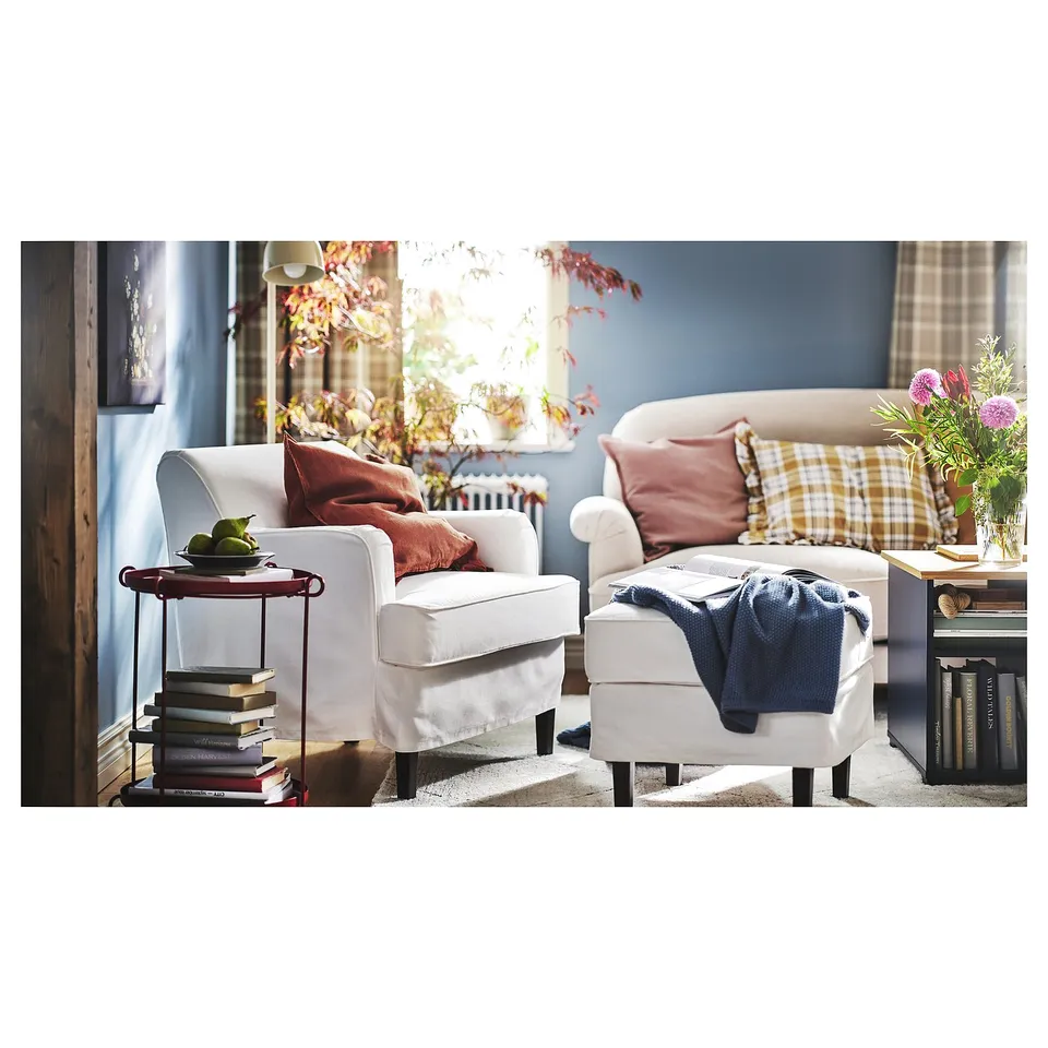 ROCKSJÖN Armchair with footstool, Blekinge white