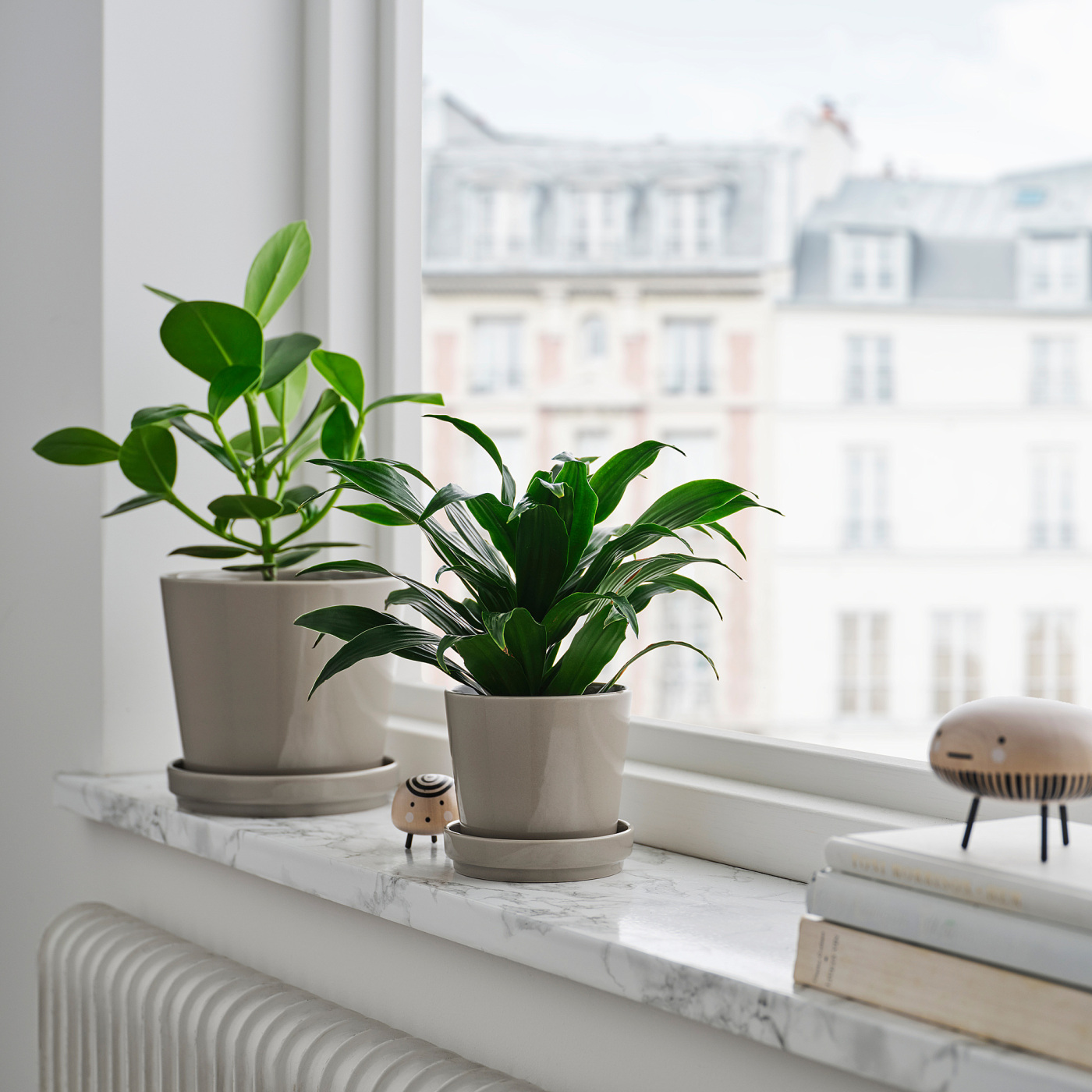part: KLOTLÖNN plant pot with saucer