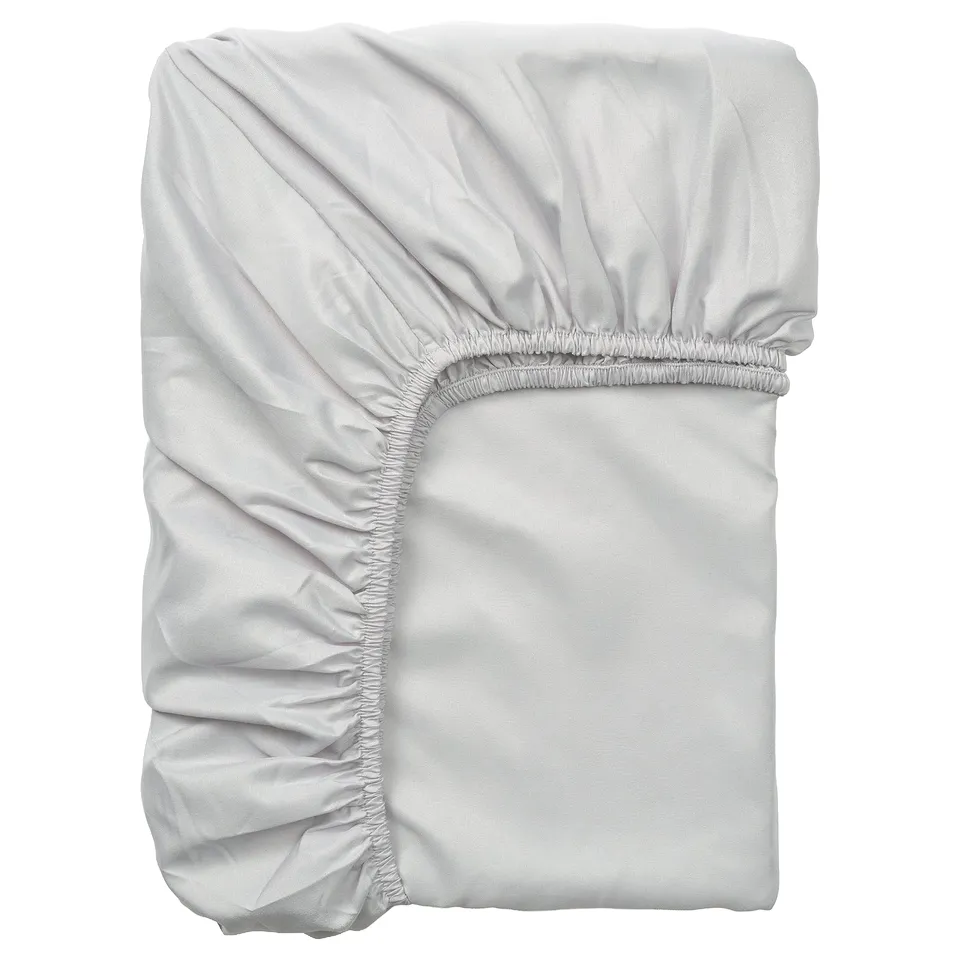 BÄRGLIM grey fitted sheet, soft recycled polyester, rectangular, elastic edges.