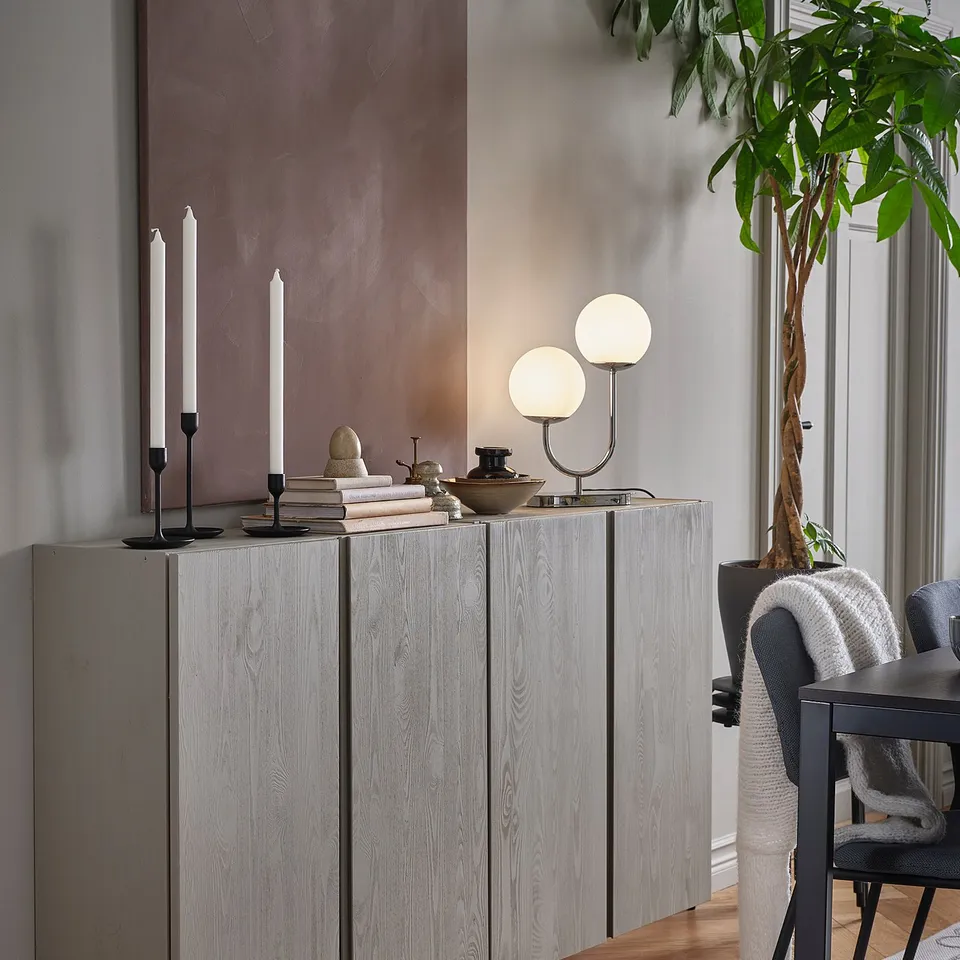 part: IVAR cabinet
