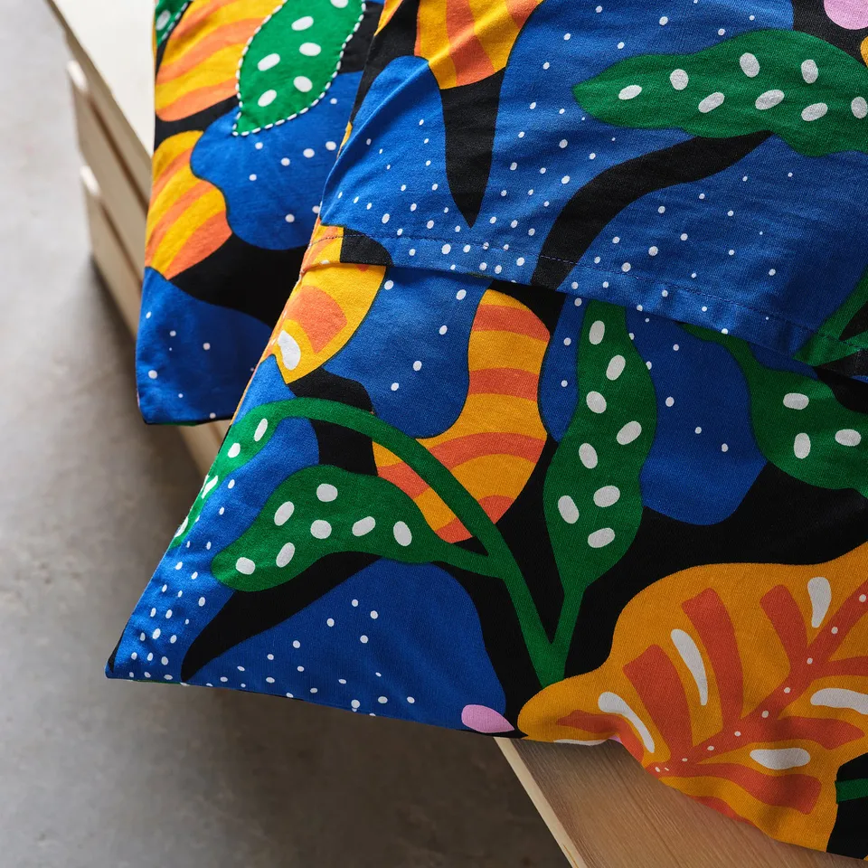 part: MÄVINN cushion cover