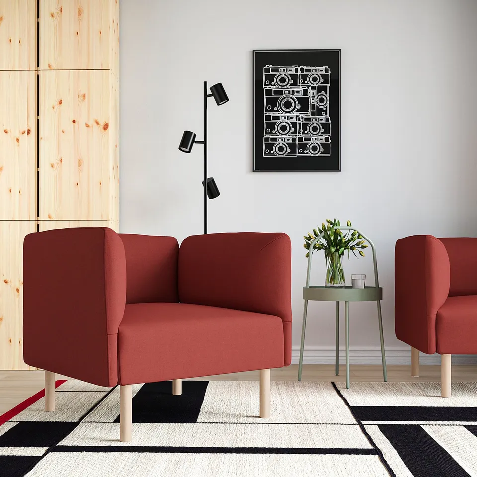 LILLEHEM in a room