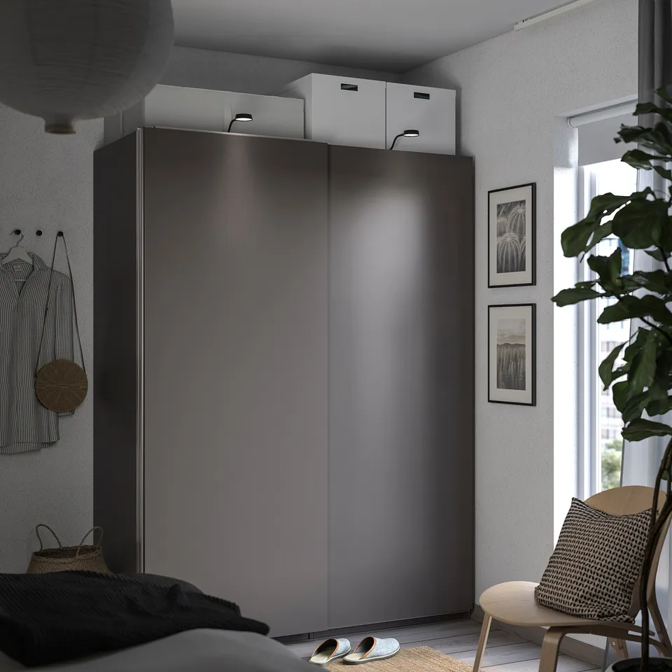 PAX / HASVIK in a room