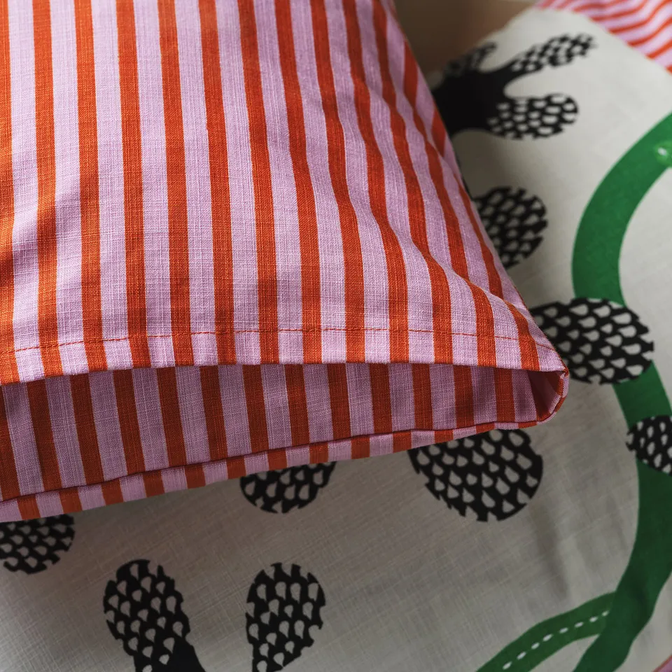 part: MÄVINN cushion cover