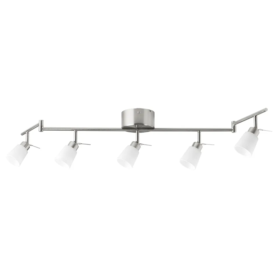 TIDIG, a nickel-plated ceiling spot with five adjustable white glass shades. Modern design for targeted lighting.